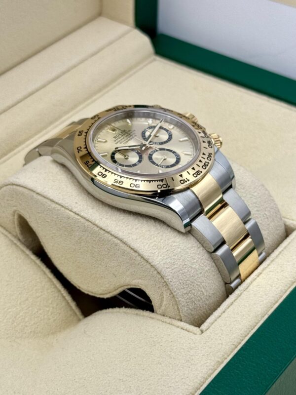 Exploring the 2023 Rolex Daytona 40mm 126503: A Perfect Blend of Luxury and Precision - Image 4