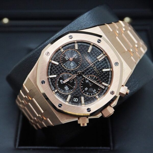 Audemars Piguet Royal Oak 41mm 26240OR.OO.1320OR.06 Black Dial - Image 2