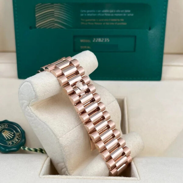 2022 Rolex Day-Date 40 Rose Gold / Fluted / Chocolate Diagonal - Image 4