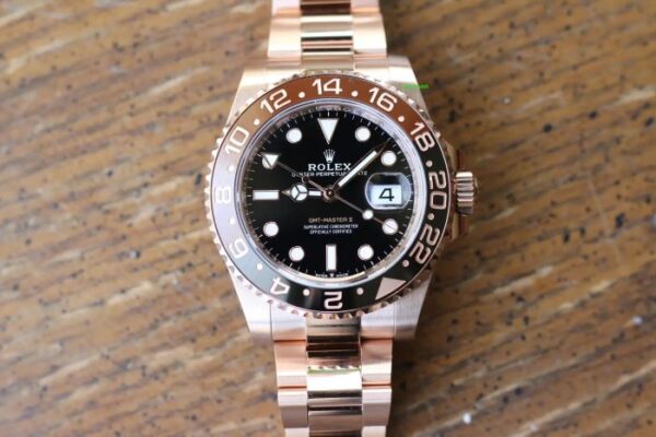 BNIB 2023 Rolex 40 GMT-MASTER II Everose Gold 126715CHNR - Image 2