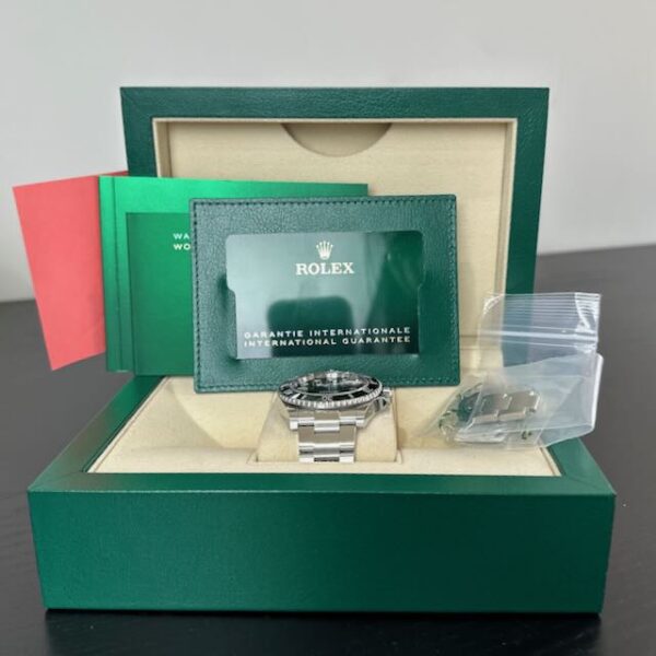 BNIB Rolex 126334 DATEJUST 41MM SS SLATE DIAL FLUTED BEZEL ON JUBILEE - Image 6