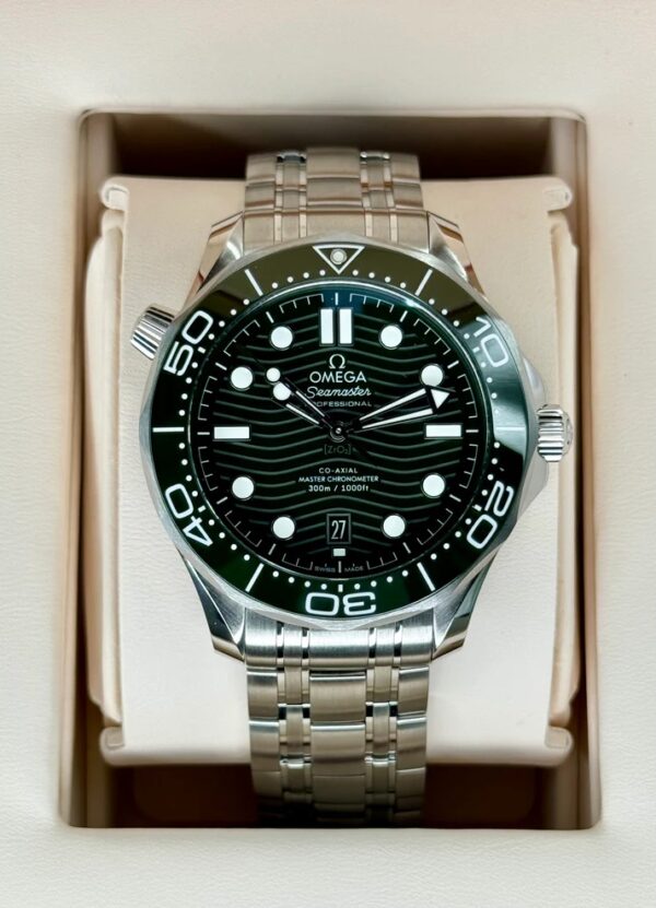 NEW 2023 Omega Seamaster Diver 300M 42mm 21030422110001 Green Dial