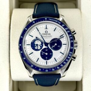 NEW 2023 Omega Speedmaster 42mm “Silver Snoopy Award” 50th Anniversary 310.32.42.50.02.001