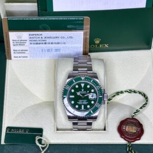 Rolex Submariner Hulk 116610LV watch